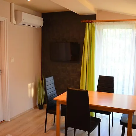 Apartment In Siofok/balaton 19754