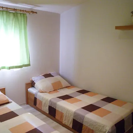 Apartment In Siofok/balaton 19754